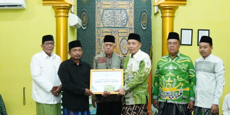 Safari Ramadhan PCNU Kota Metro: Perkuat Benteng Aswaja Melalui Wakaf dan Kaderisasi di Metro Barat