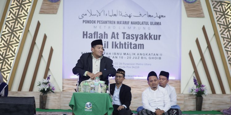 Haflah Pesantren Ma’arif NU Metro, KH Abdullah Syamsul Arifin: Dua Tugas Pondok Pesantren Bagi Santri