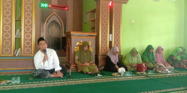 Pengajian Jum’at Wage Muslimat Metro Barat, Kiai Dr. Agus Setiawan : Tradisi Ilmiah, Sanad Keilmuan Nahdlatul Ulama